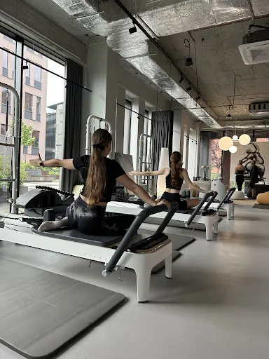 Reformatornia - Pilates na reformerach